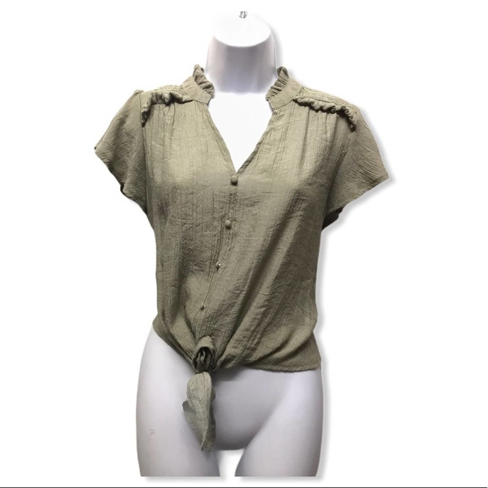 E + M | Green Dainty Button Down Front Tie Blouse •